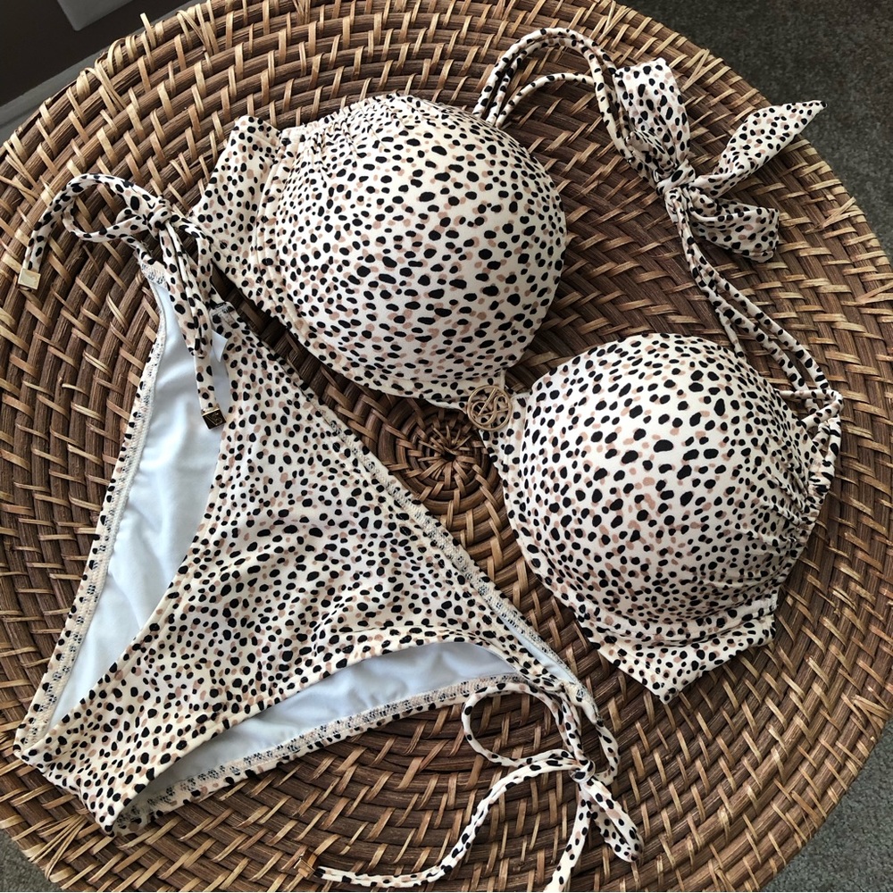 Victoria’s Secret Miraculous Bombshell Bikini